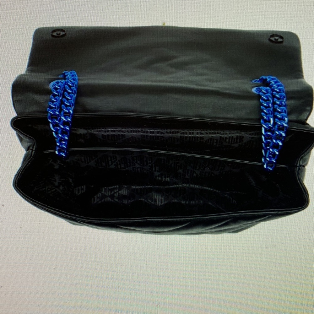 Kurt Geiger London XX-Large Kensington Convertible Shoulder Bag - Picture 8 of 17